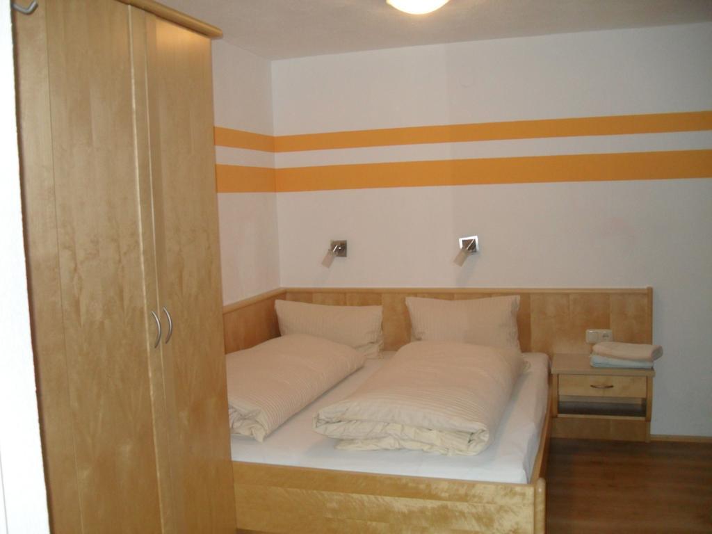 Ferienwohnung Haus Schellenschmied Pettneu am Arlberg Zimmer foto